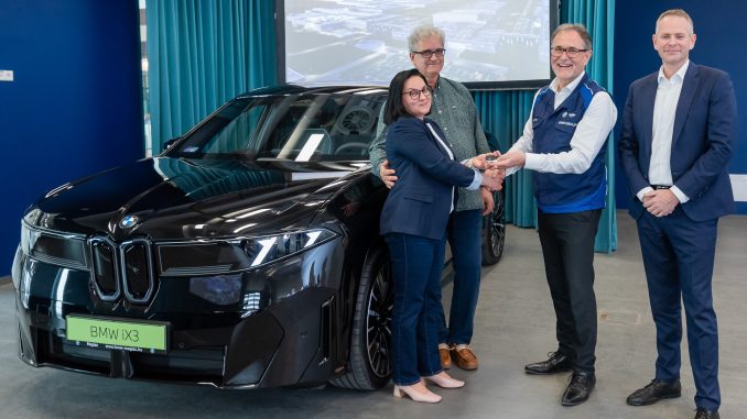 BMW iX3