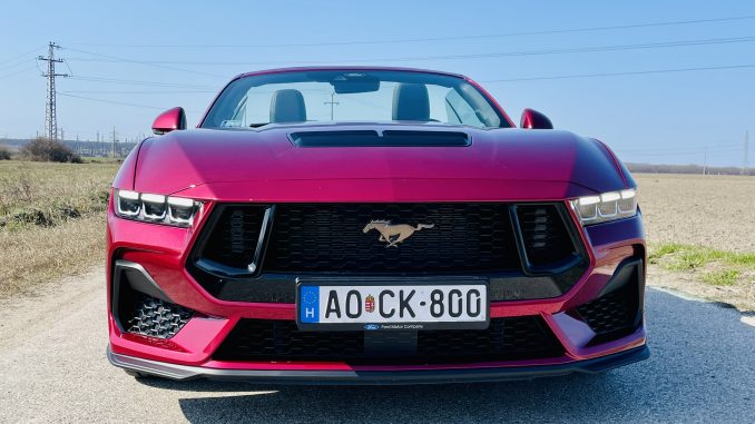 Ford Mustang Convertible GT