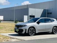 BMW iX3