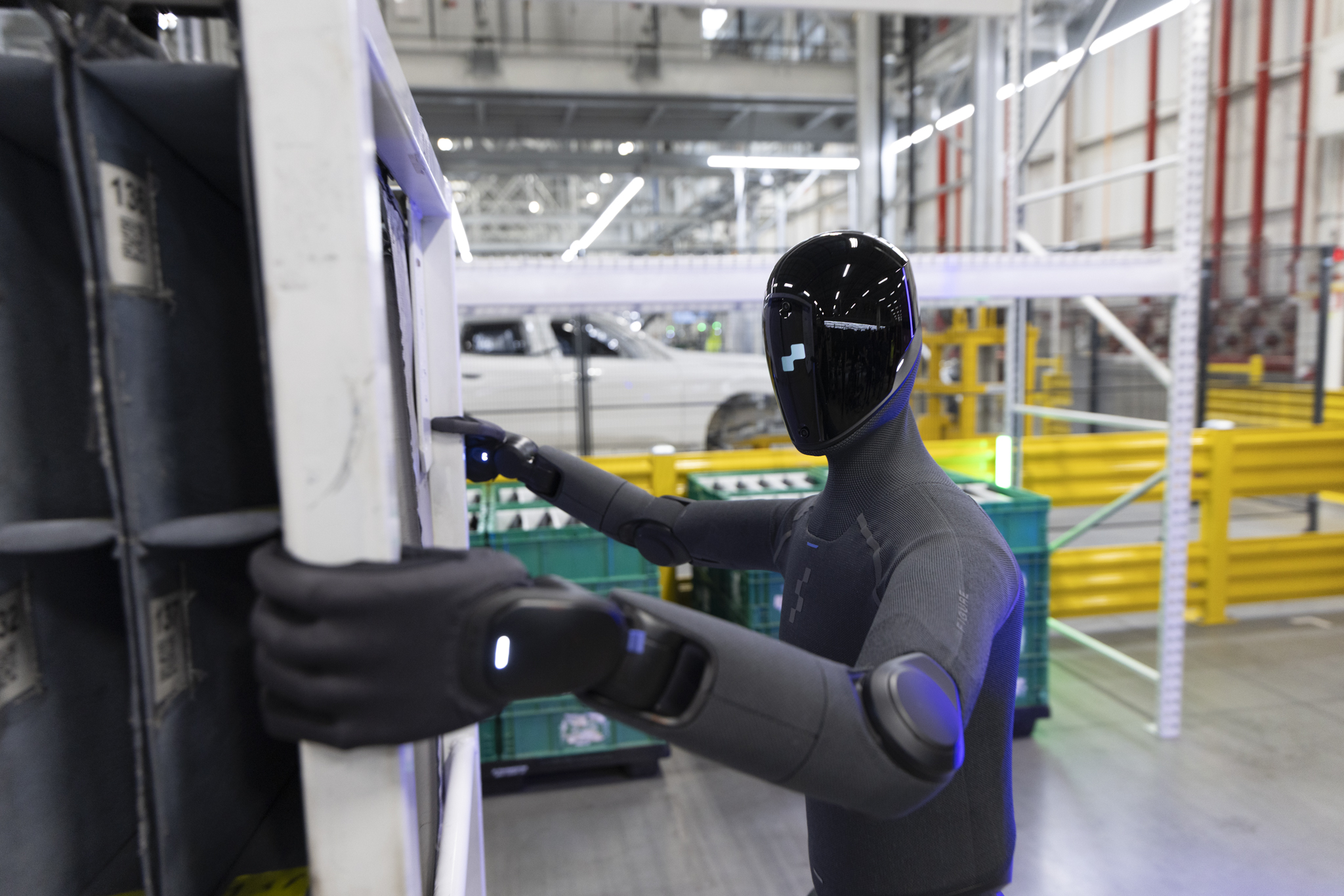 P90646724_highRes_humanoid-robot-figur